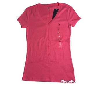 New Women’s Tommy Hilfiger Tee